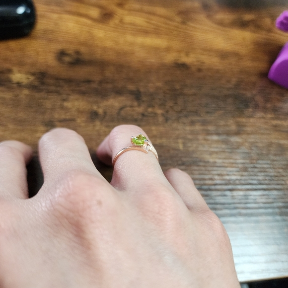 14k Rose Gold Heart Peridot Ring US Size 7 Made in USA Solid Gold Genuine Gem - Picture 14 of 14